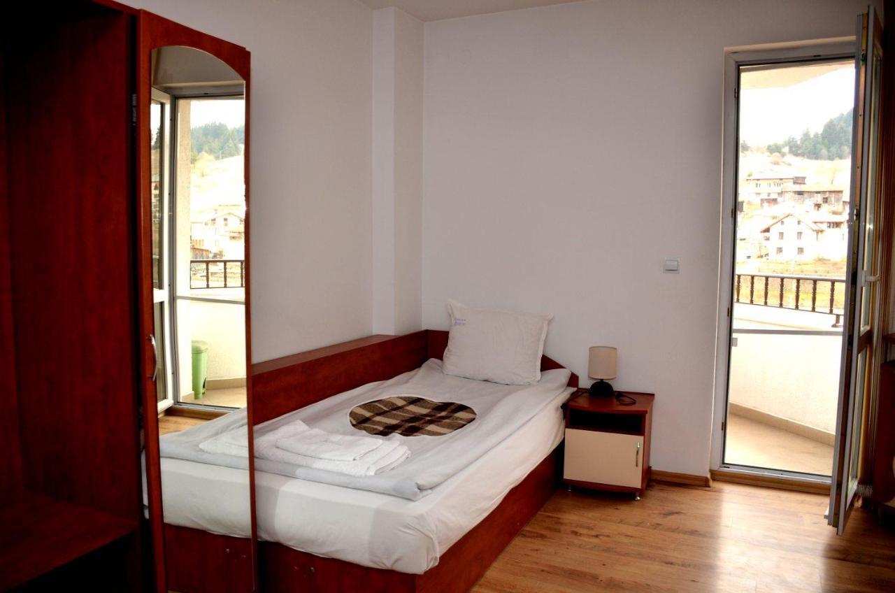 Family Hotel Daisy Borino Kültér fotó